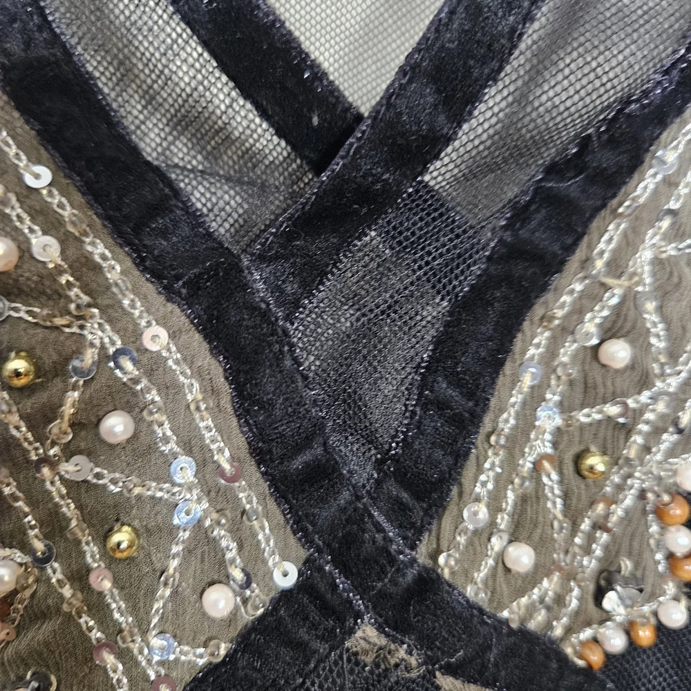 Avenue Montaigne Black and Silver Embellished Women's Top